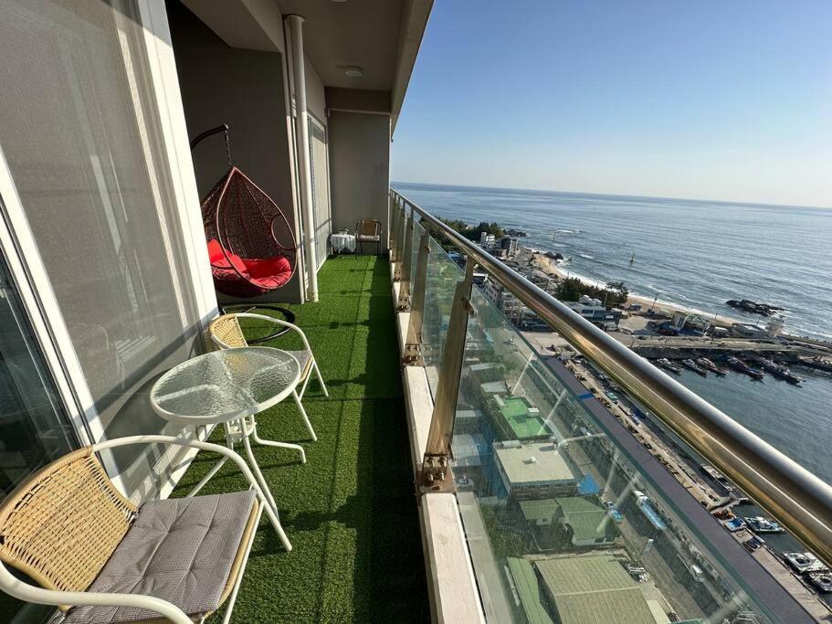 The Gangneung Ocean Stay Exterior foto